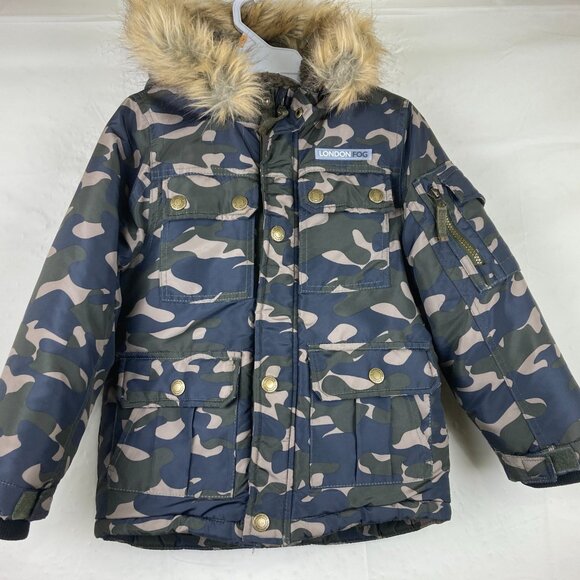 London Fog Boys sz 5 / 6 Camo Hooded Removable Faux Fur Winter Jacket - Picture 5 of 11
